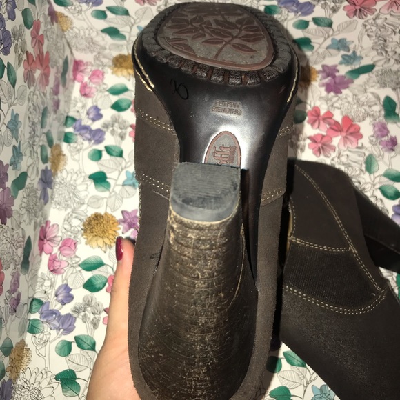 Booties - Picture 5 of 8